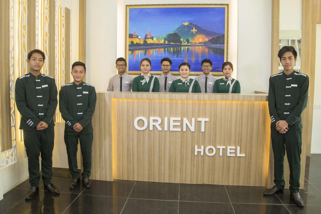 Orient Hotel Мандалай Экстерьер фото